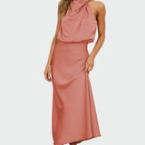 Vestido Elegante com Decote nas Costas