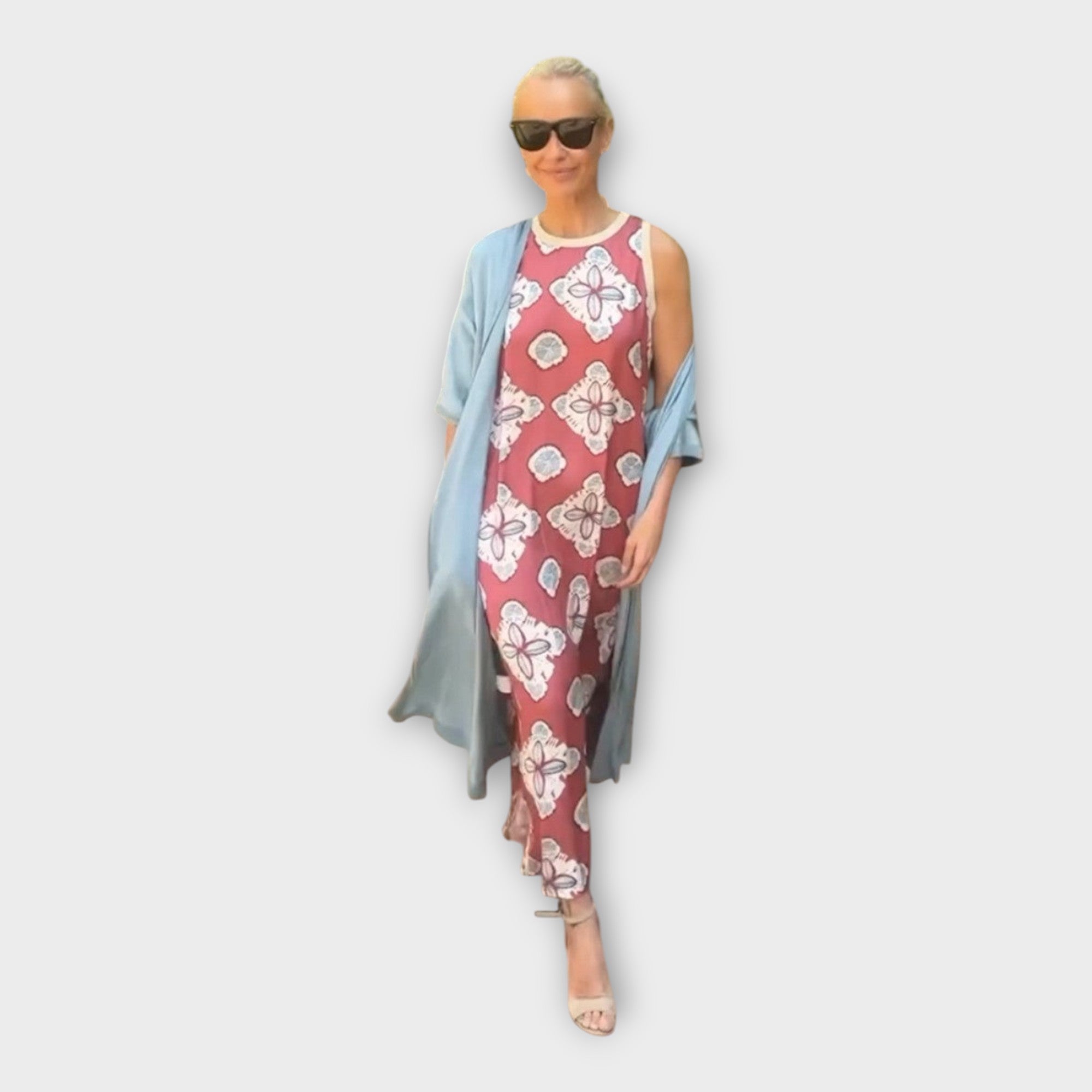 Vestido Máxi com Padrões Geométricos e Florais