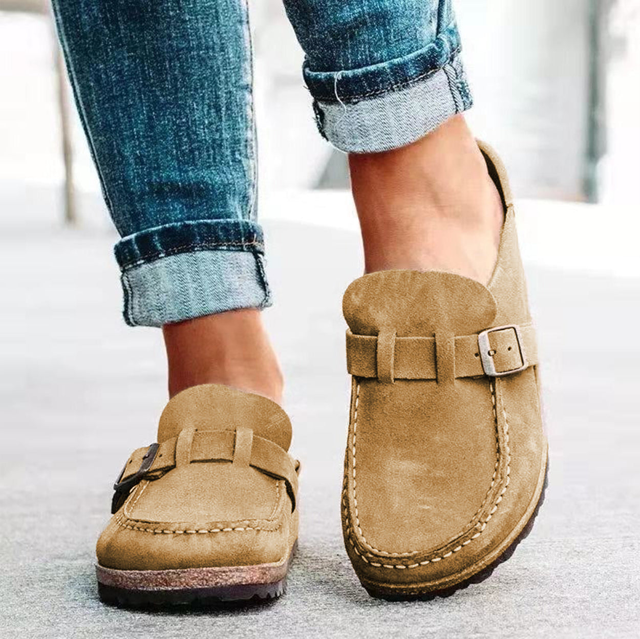 Mocassins Ortopédicos Femininos com Fecho Decorativo