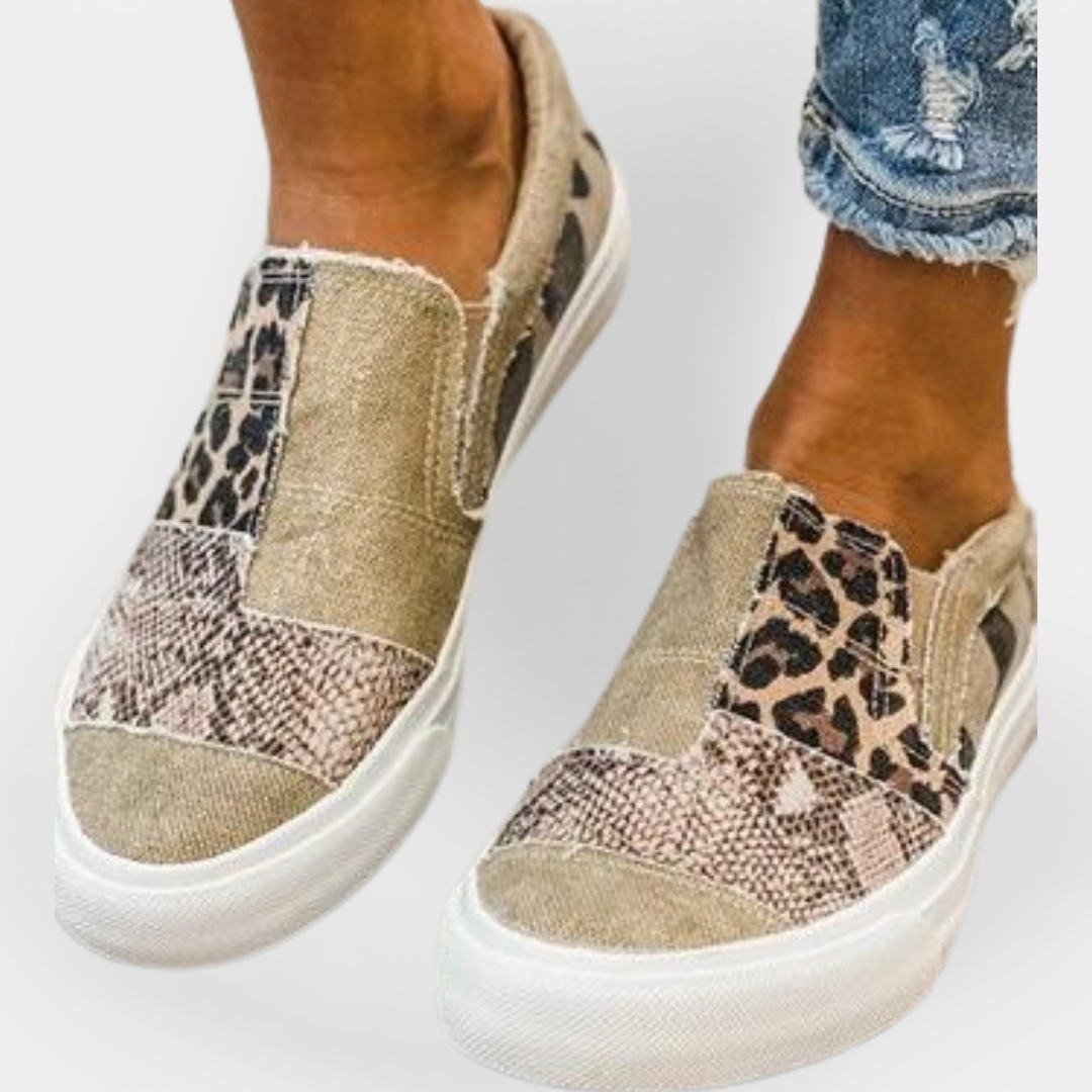 Sapatos Únicos e Confortáveis com Estampa de Animal