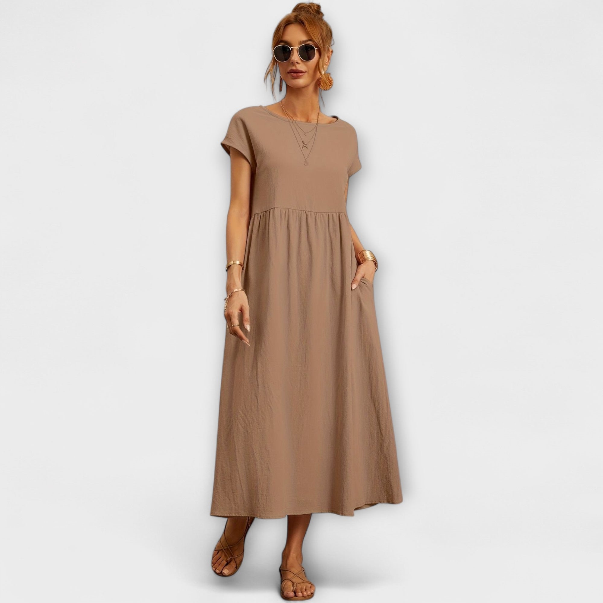 Vestido Midi de Linha Simples com Bolsos Laterais