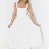 Vestido Midi Elegante com Linha Romântica