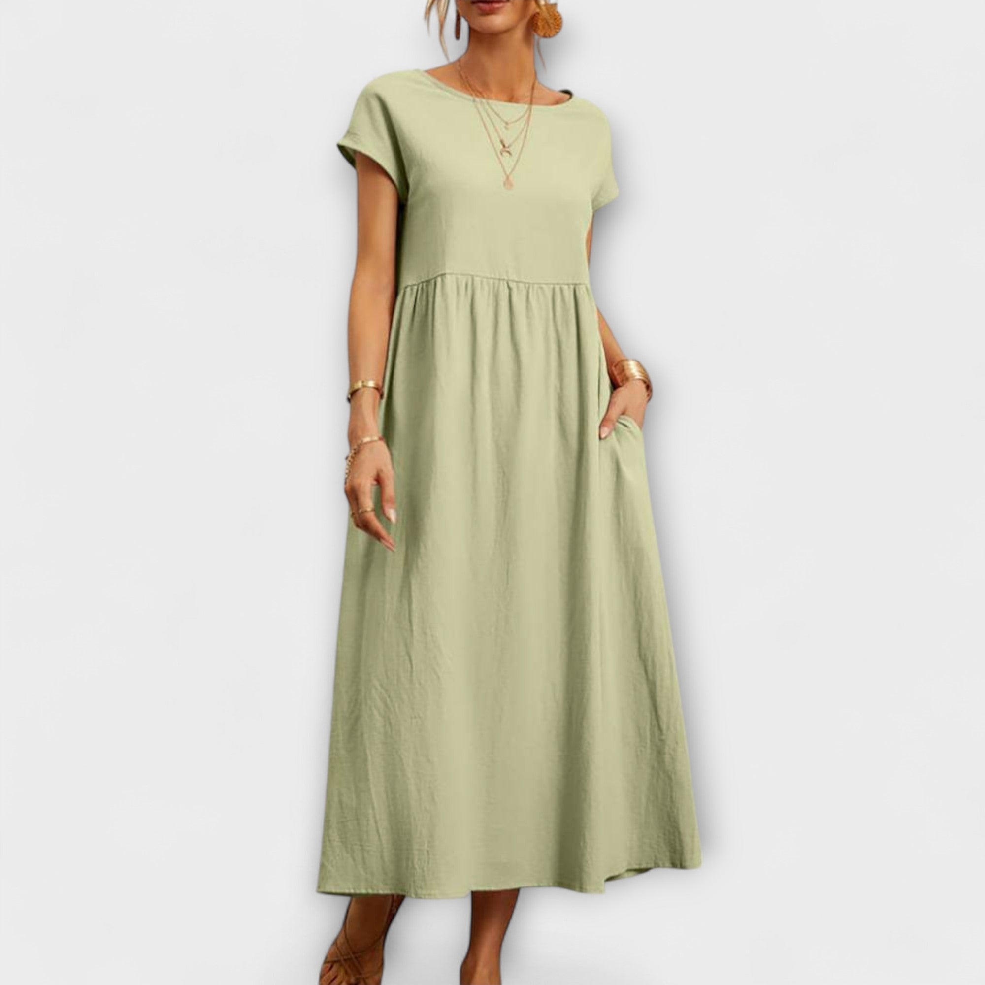 Vestido Midi de Linha Simples com Bolsos Laterais