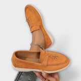Mocassins Femininos Bege com Cordão Decorativo