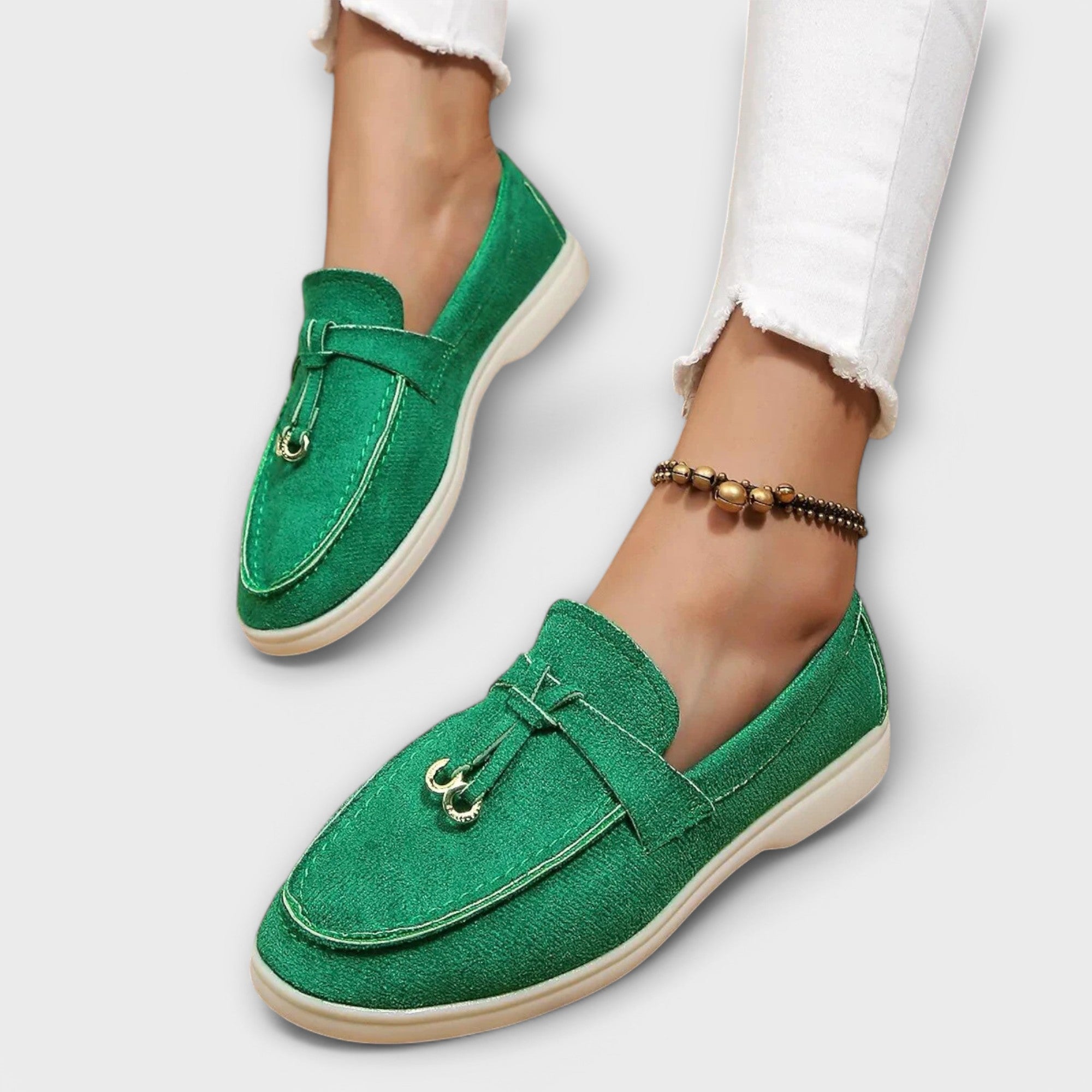 Mocassins Femininos Bege com Cordão Decorativo
