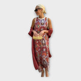 Vestido Elegante com Estampas Impressionantes