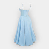 Vestido Midi Elegante com Silhueta Estilosa